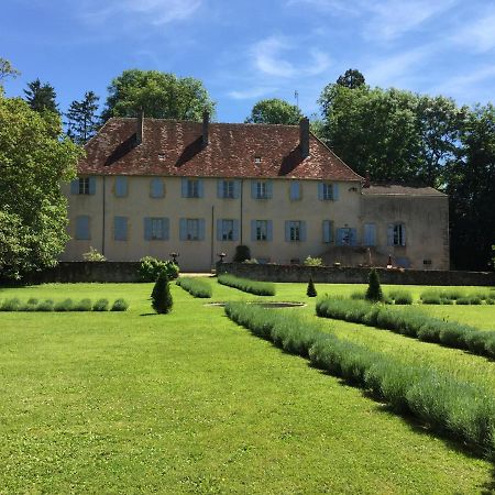 La Maison Des Peres Charolles Bagian luar foto
