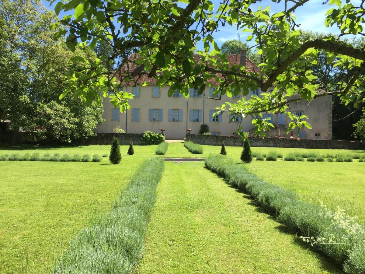 La Maison Des Peres Charolles Bagian luar foto