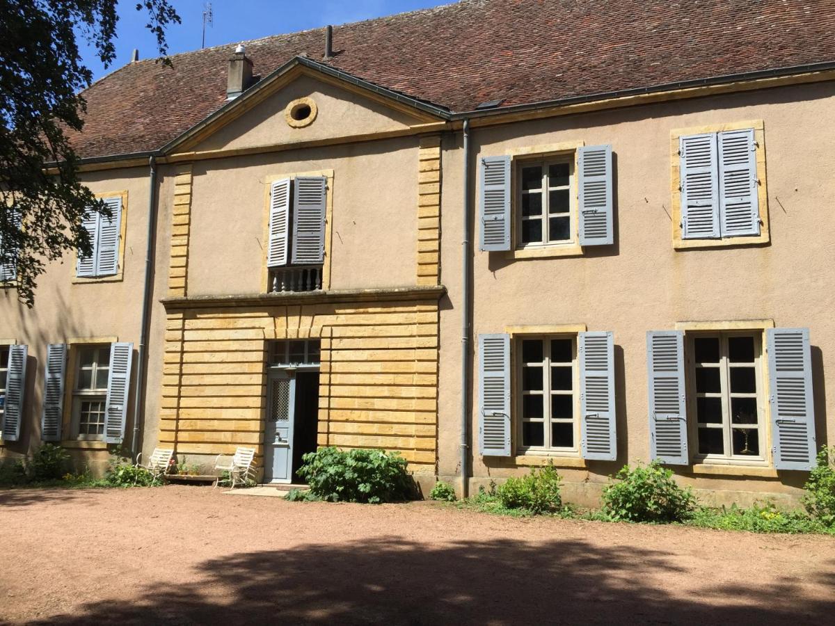 La Maison Des Peres Charolles Bagian luar foto